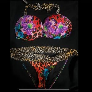Rare Victoria Secret bombshell jungle/cheetah print bikini. 36D/M